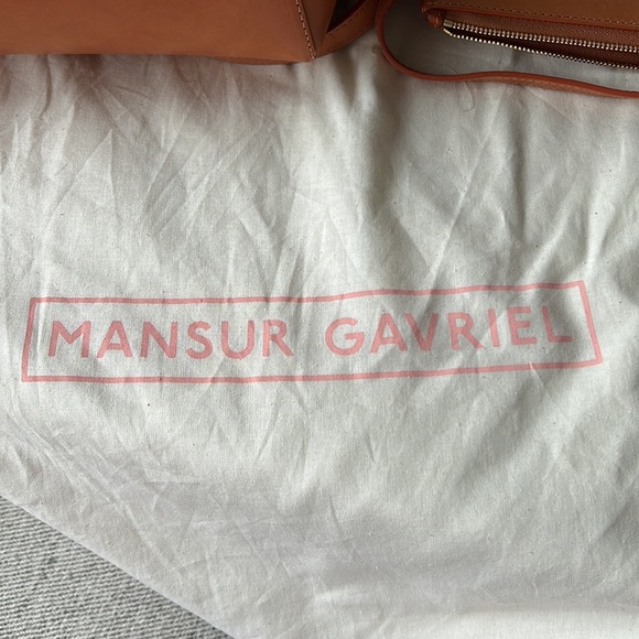 mansur gavriel bucket bag - Picture 8 of 14